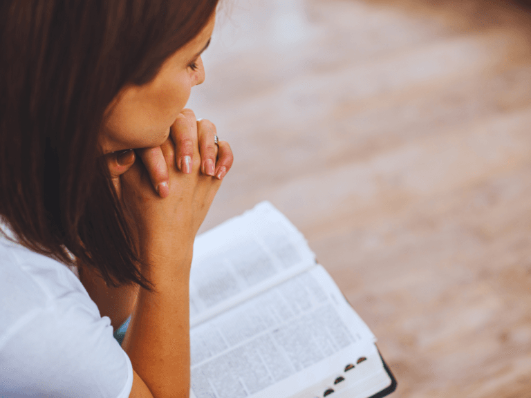 Faith Over Fear: 30 Days of Replacing Anxiety, Doubt, and Worry with Trust in God